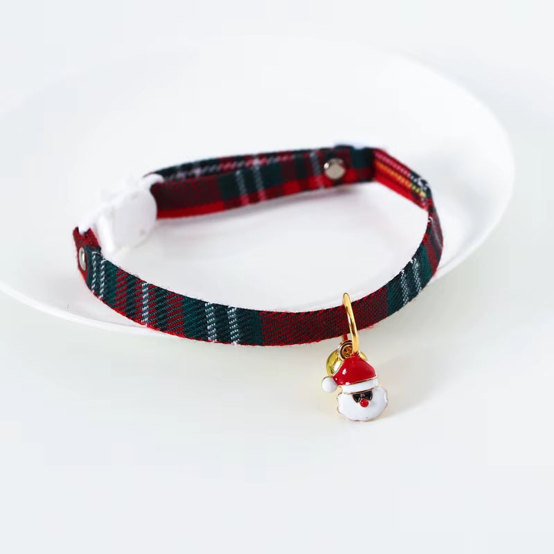 Christmas Holiday Cat Collar Adjustable Neck Strap Puppy Kitten Chihuahua Collars with Pendant Pets Rabbit Necklace Supplies.