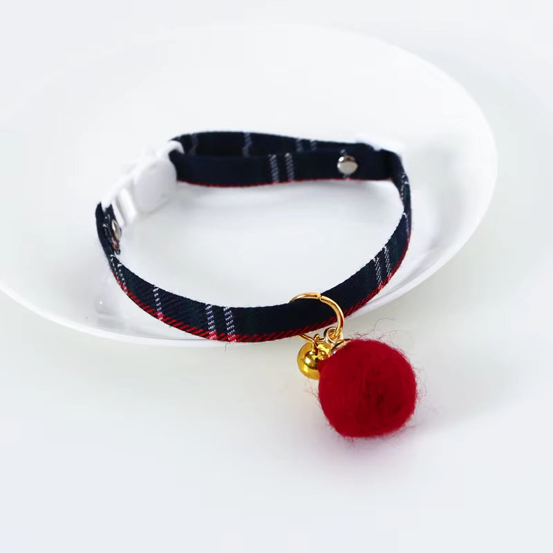 Christmas Holiday Cat Collar Adjustable Neck Strap Puppy Kitten Chihuahua Collars with Pendant Pets Rabbit Necklace Supplies.